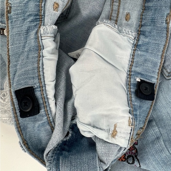 Jordache Embroidered Rough Hem Skinny Jeans Size 14 Girl's - Picture 5 of 6